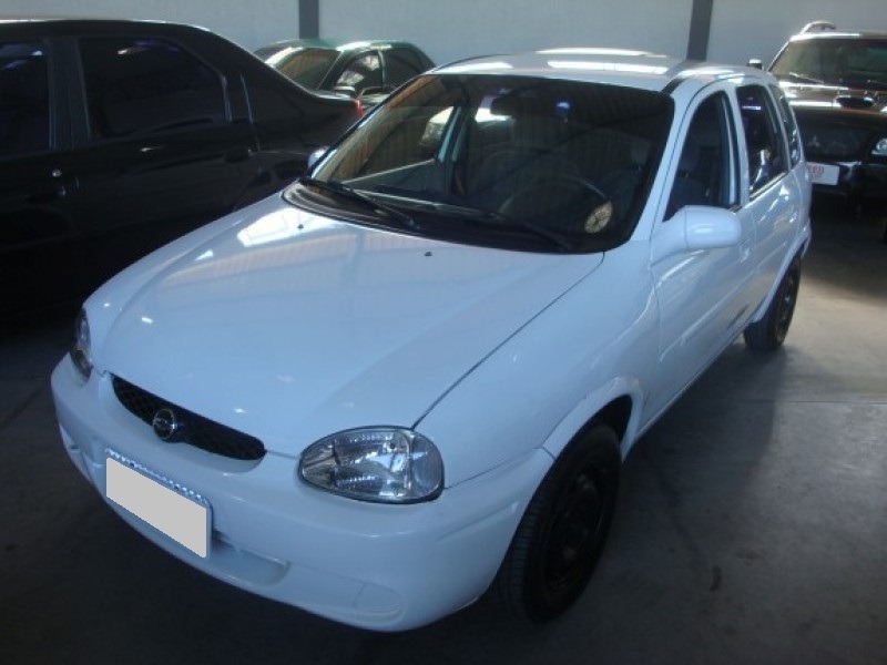 Chevrolet CORSA 1.0 MILENIUM 2001