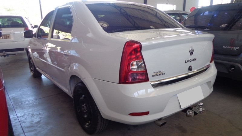 Renault LOGAN 1.0 EXPRESSION 16V 2012