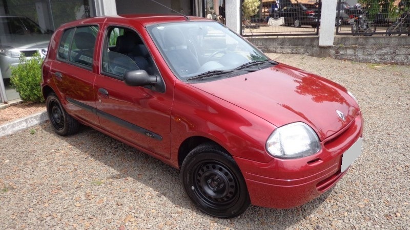 Renault CLIO 1.0 RN 8V 2001