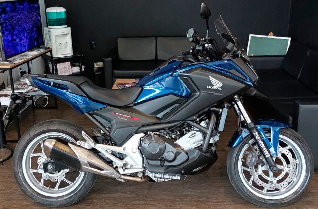Honda NC 750X AZUL 2019