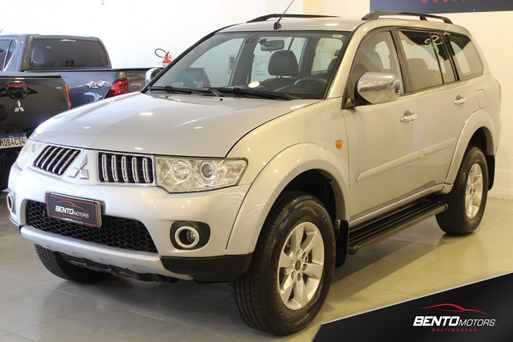 Mitsubishi PAJERO DAKAR 3.2 4X4 16V TURBO INTERCOOLER DIESEL 4P MANUAL 2011