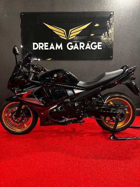 Suzuki MOTOS GSX 650 F / 2011