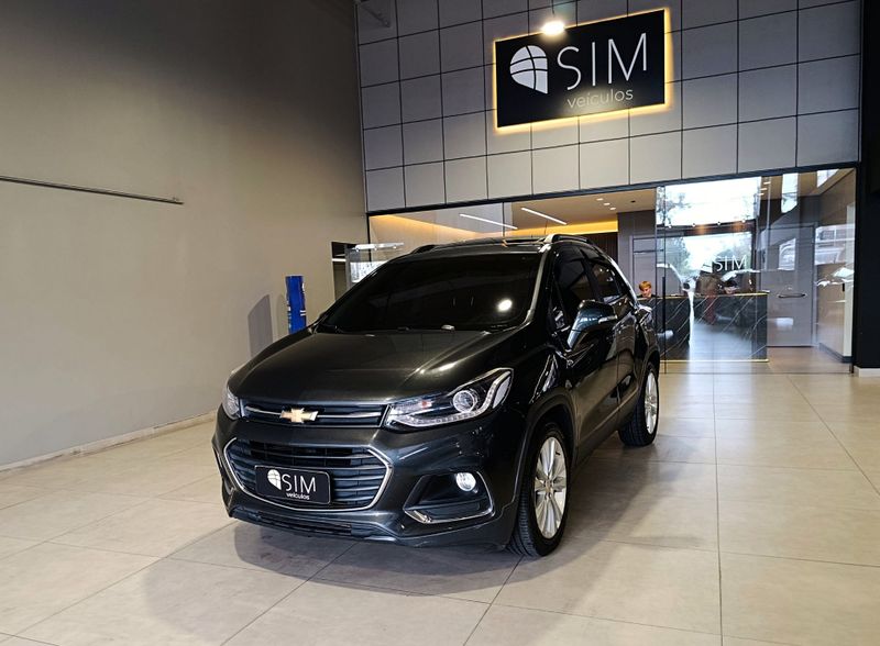 Chevrolet TRACKER PREMIER 1.4 TURBO 16V 2018/2019 SUZUKI GRAN VITARA 4X2 2.0 2014
