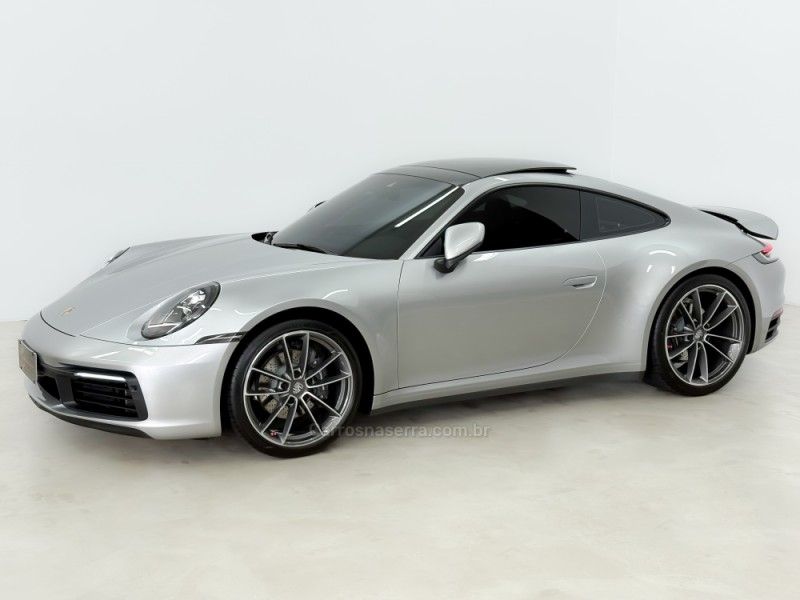 Porsche 911 3.0 CARRERA COUPÉ 2024