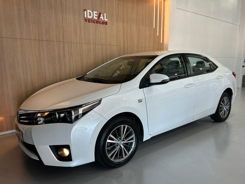 Toyota COROLLA XEI / 2015