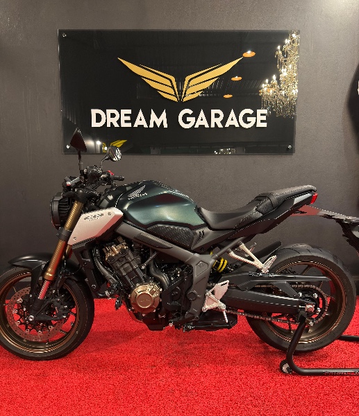 Honda MOTOS CB 650R / 2023