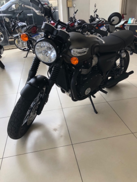 Triumph BONNEVILLE 2021