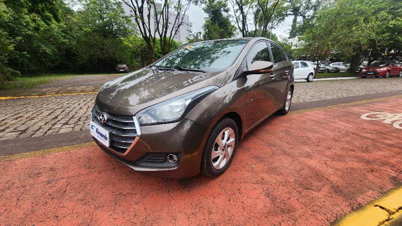 Hyundai HB20S 1.6 COMFORT 2016