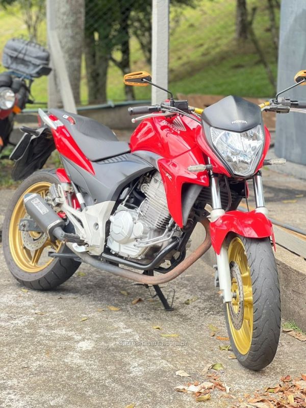 Honda MOTOS CB 300R 2014