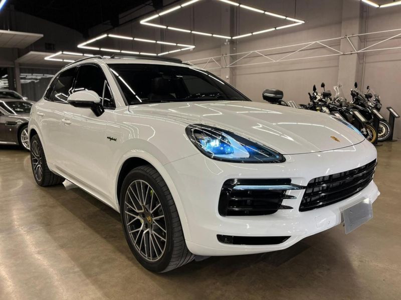 Porsche CAYENNE 3.0 V6 (HÃ­BRIDO) 2022