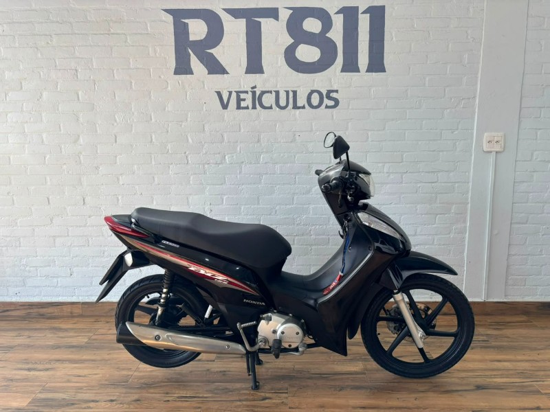 Honda MOTOS BIZ 125 / 2016 (foto 1 de 6)