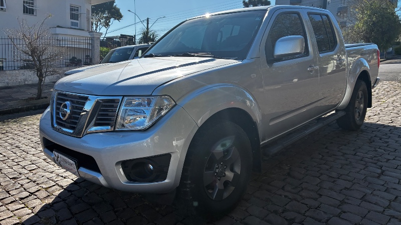 Nissan FRONTIER 2.5 S 4X4 CD TURBO ELETRONIC DIESEL 4P MANUAL 2013