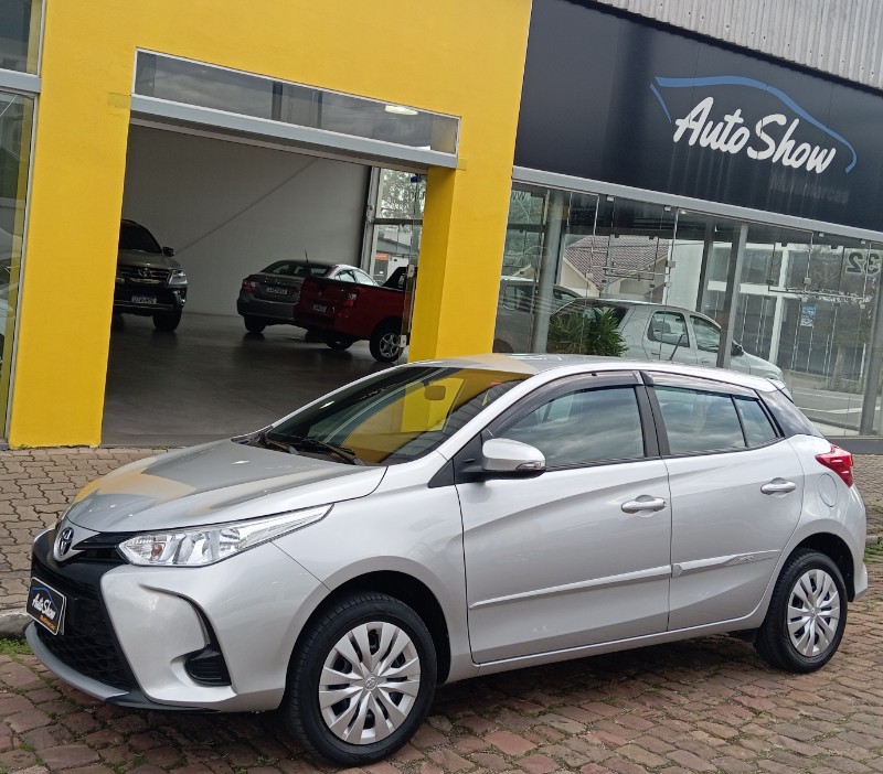 Toyota YARIS 1.5 XL 16V AUTOMATÍCO / 2025