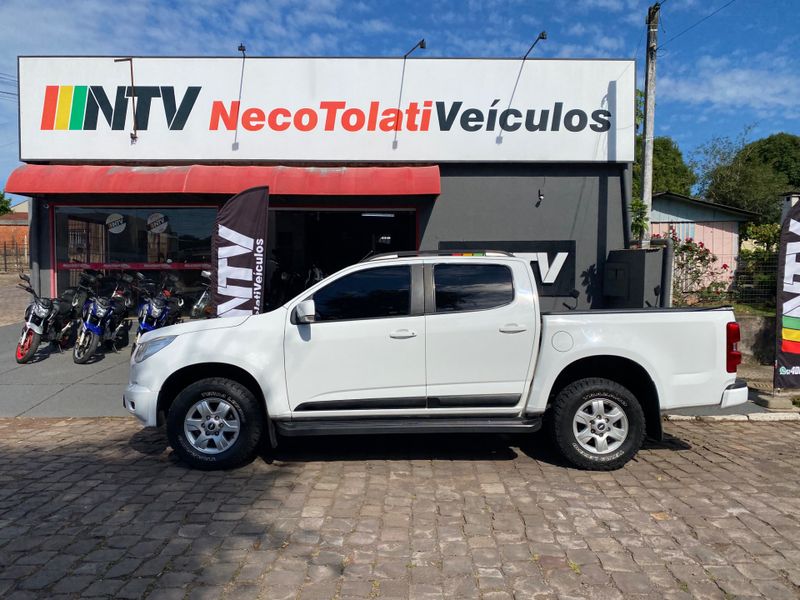 Chevrolet S-10 CAB DUPLA LT 4×2 2.5L FLEXPOWER 2014
