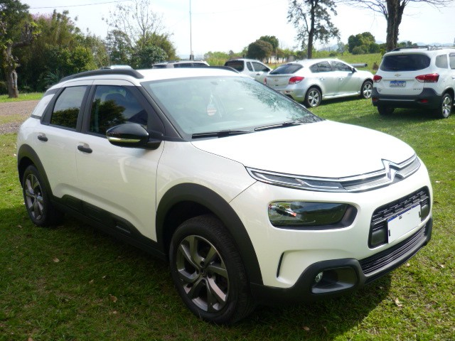 Citroën CITROEN C4 CACTUS SHINE PACK THP 2018