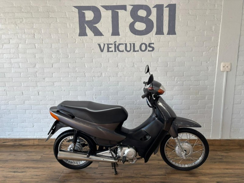 Honda MOTOS C100 BIZ ES / 2005 (foto 1 de 6)