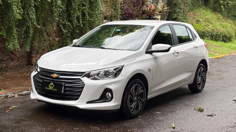 Chevrolet ONIX LT 1.0 TURBO 2024 (foto 1 de 10)