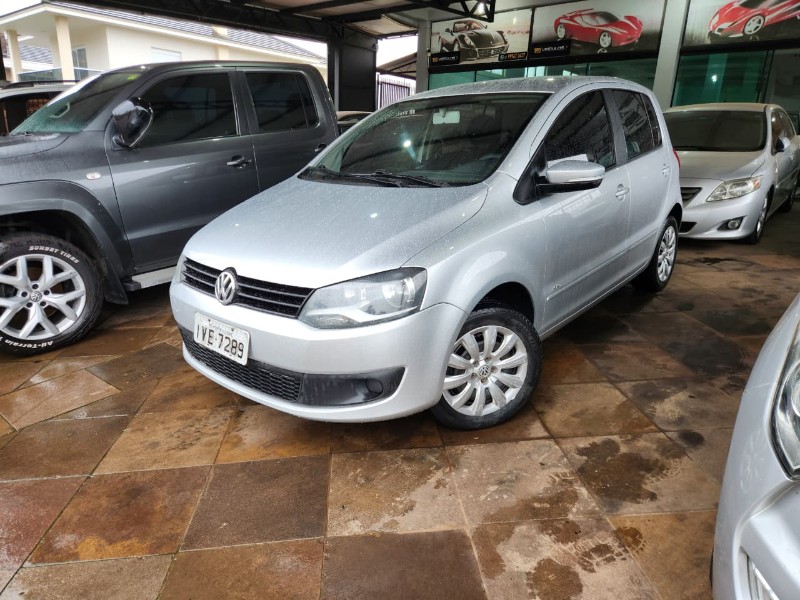 Volkswagen FOX 1.0 2013 (foto 1 de 12)