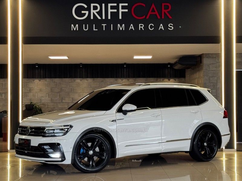 Volkswagen TIGUAN 2.0 TSI R-LINE 350 16V 2018 (foto 1 de 1)