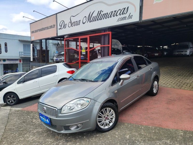 Fiat LINEA 1.9 MPI HLX 16V AUTOMATIZADO 2010