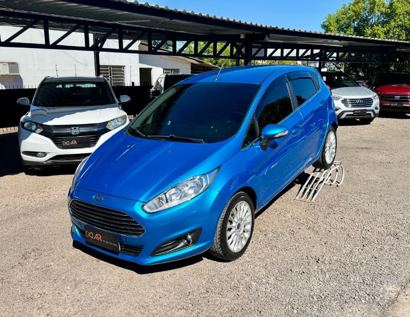 Ford NEW FIESTA FIESTA 1.6 TITANIUM PLUS HATCH 16V FLEX 4P AUTOMÁTICO / 2017