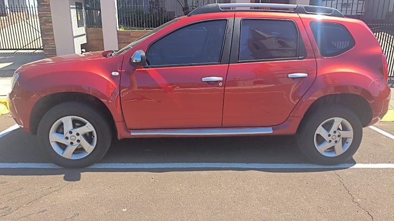 Renault DUSTER 1.6 16V DYNAMIQUE 2014