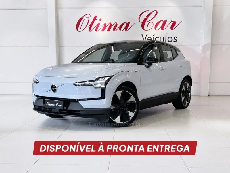 Volvo EX30 E60 TWIN ULTRA 69 KW ELÉTRICO 2025