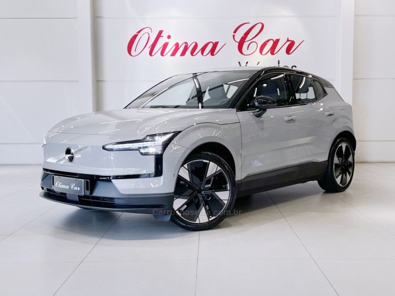 Volvo EX30 ULTRA EXTENDED RANGE 2024