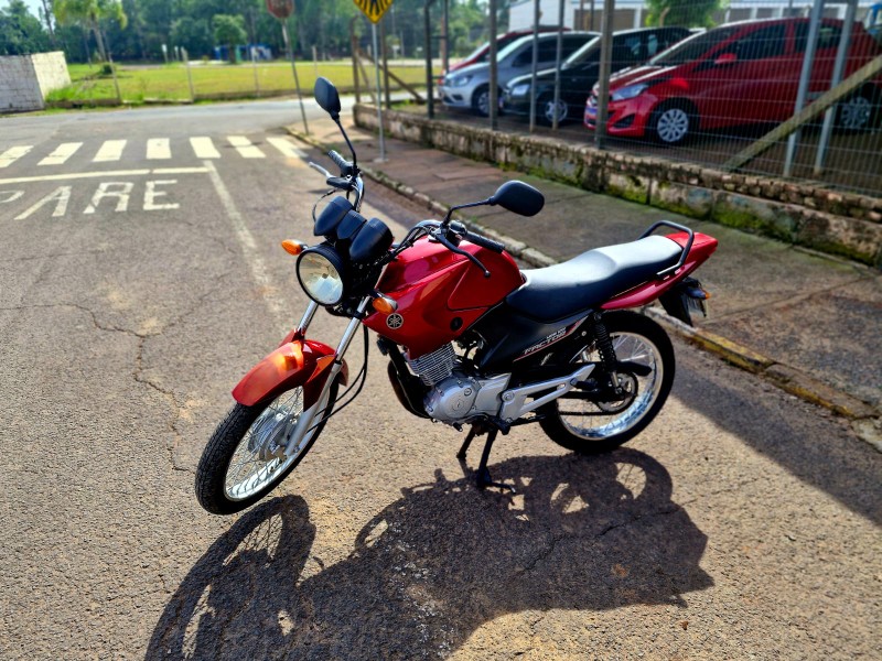 Yamaha YBR 125 2013 (foto 1 de 6)